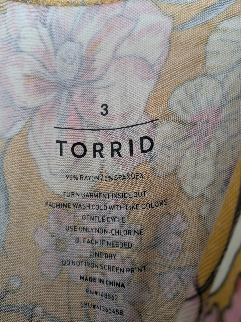 Torrid Size 3X Floral Maxi Dress with Pink & Cream Blooms